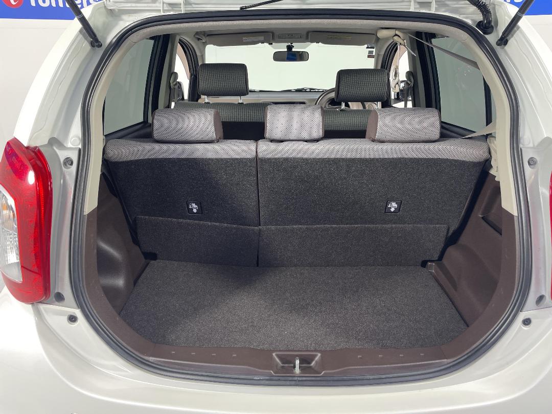 Photo '14' of Toyota Passo Photo '14' of Toyota Passo