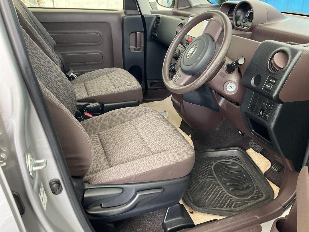 Photo '19' of Toyota Porte Photo '19' of Toyota Porte