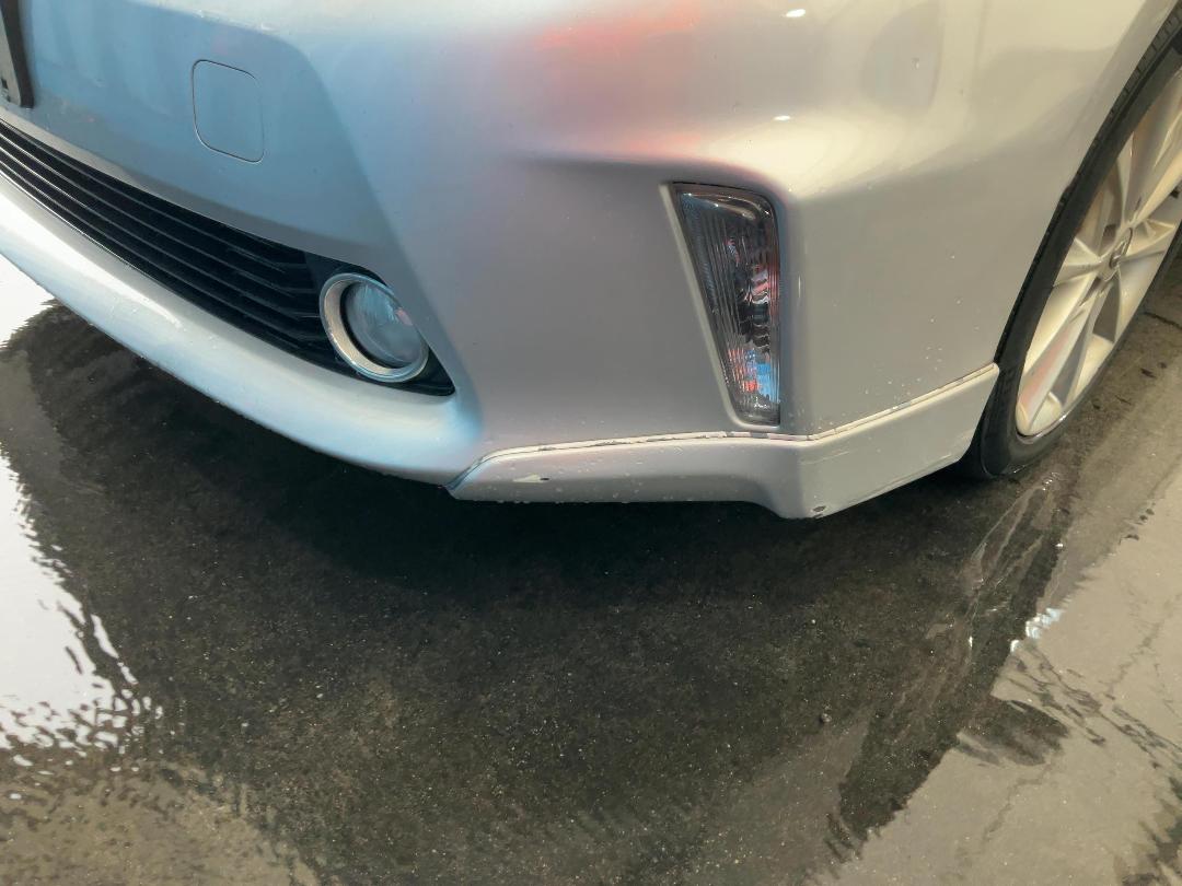 Photo '3' of Toyota Prius Alpha