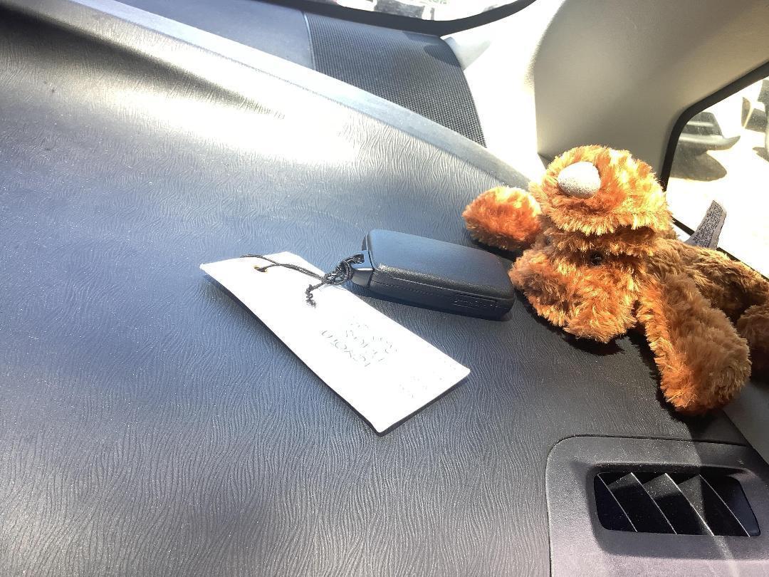 Photo '13' of Toyota Prius Photo '13' of Toyota Prius