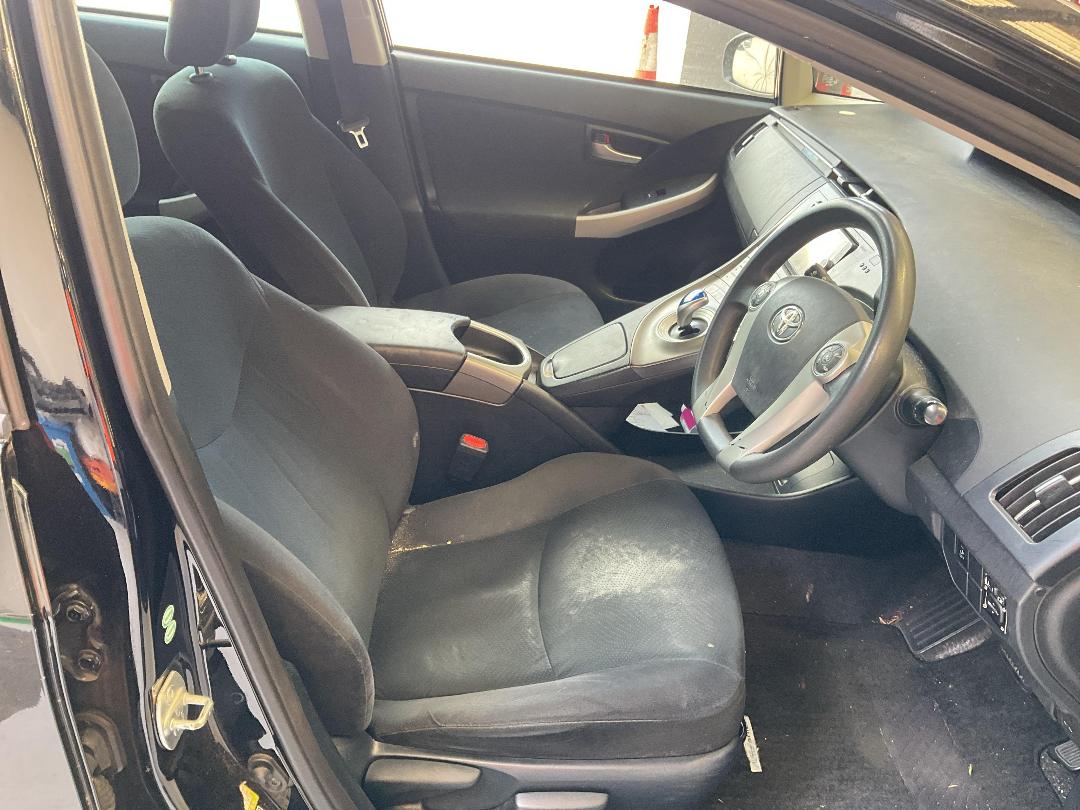 Photo '20' of Toyota Prius Hybrid