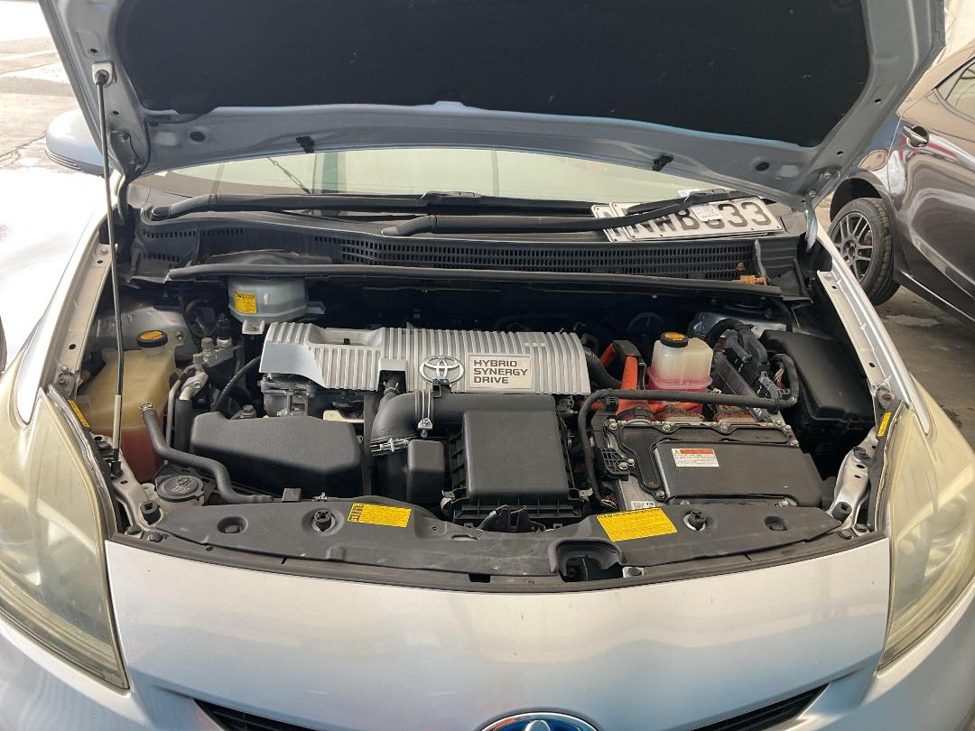 Photo '31' of Toyota Prius Hybrid Photo '31' of Toyota Prius Hybrid