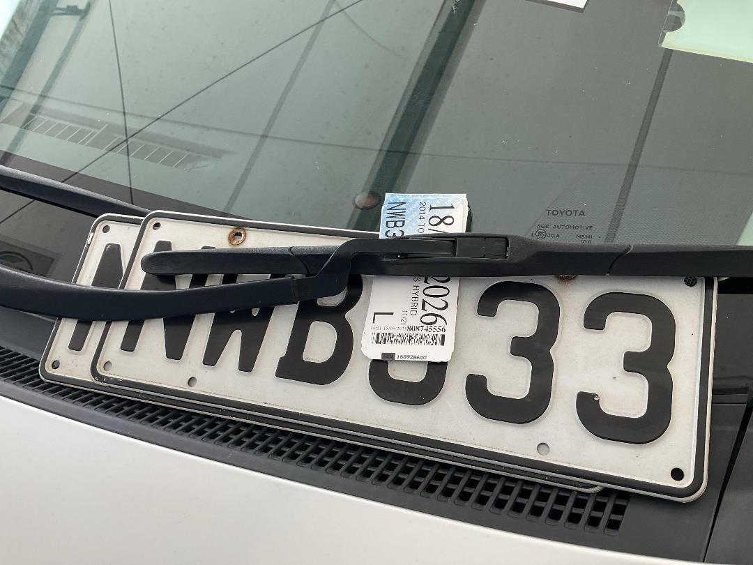 Photo '37' of Toyota Prius Hybrid Photo '37' of Toyota Prius Hybrid