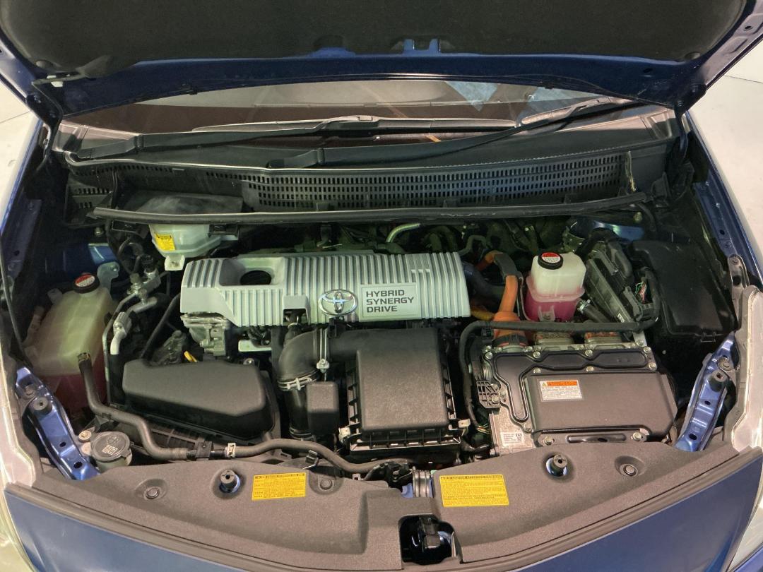 Photo '13' of Toyota Prius Photo '13' of Toyota Prius