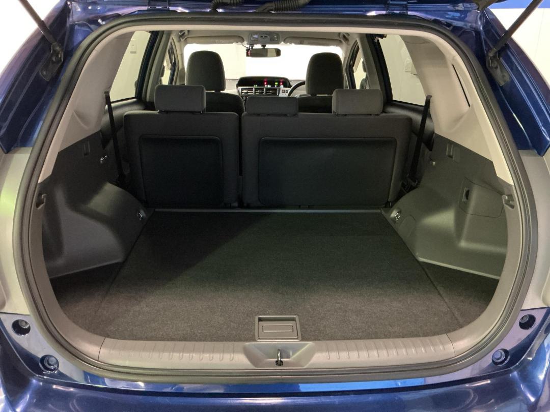 Photo '14' of Toyota Prius Photo '14' of Toyota Prius