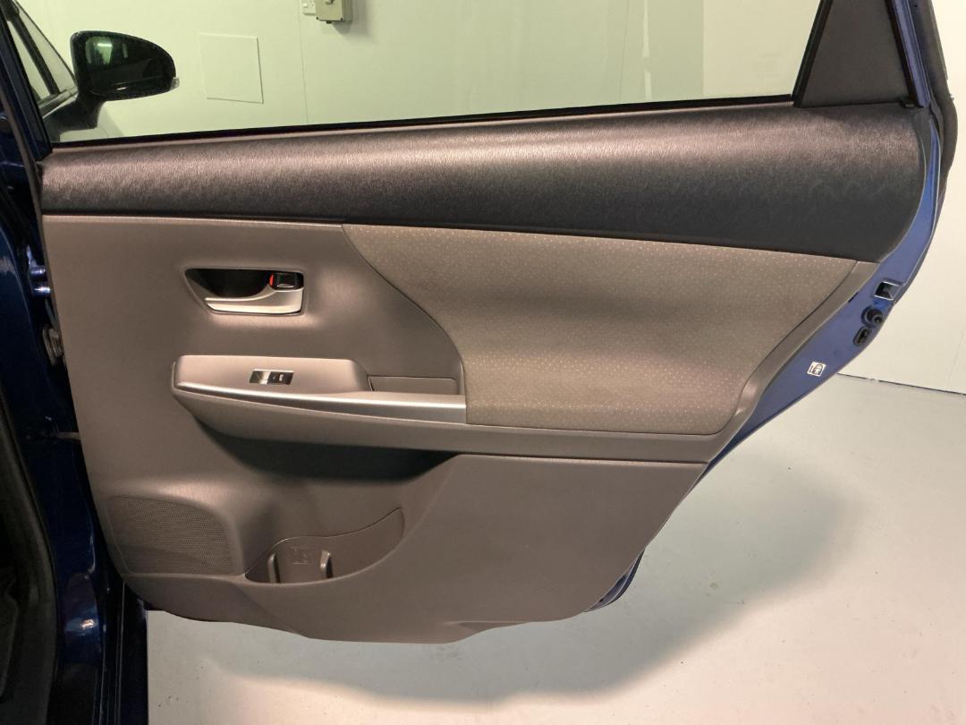 Photo '19' of Toyota Prius Photo '19' of Toyota Prius