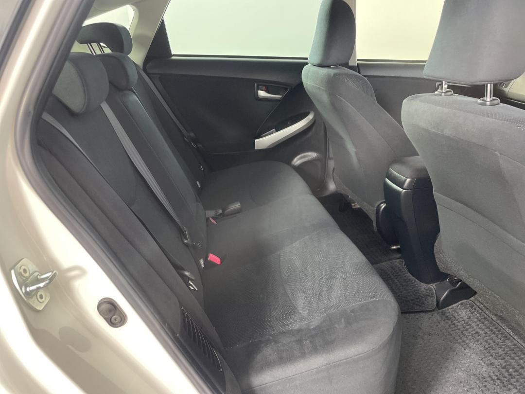 Photo '20' of Toyota Prius Photo '20' of Toyota Prius