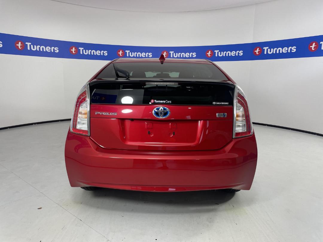 Photo '6' of Toyota Prius