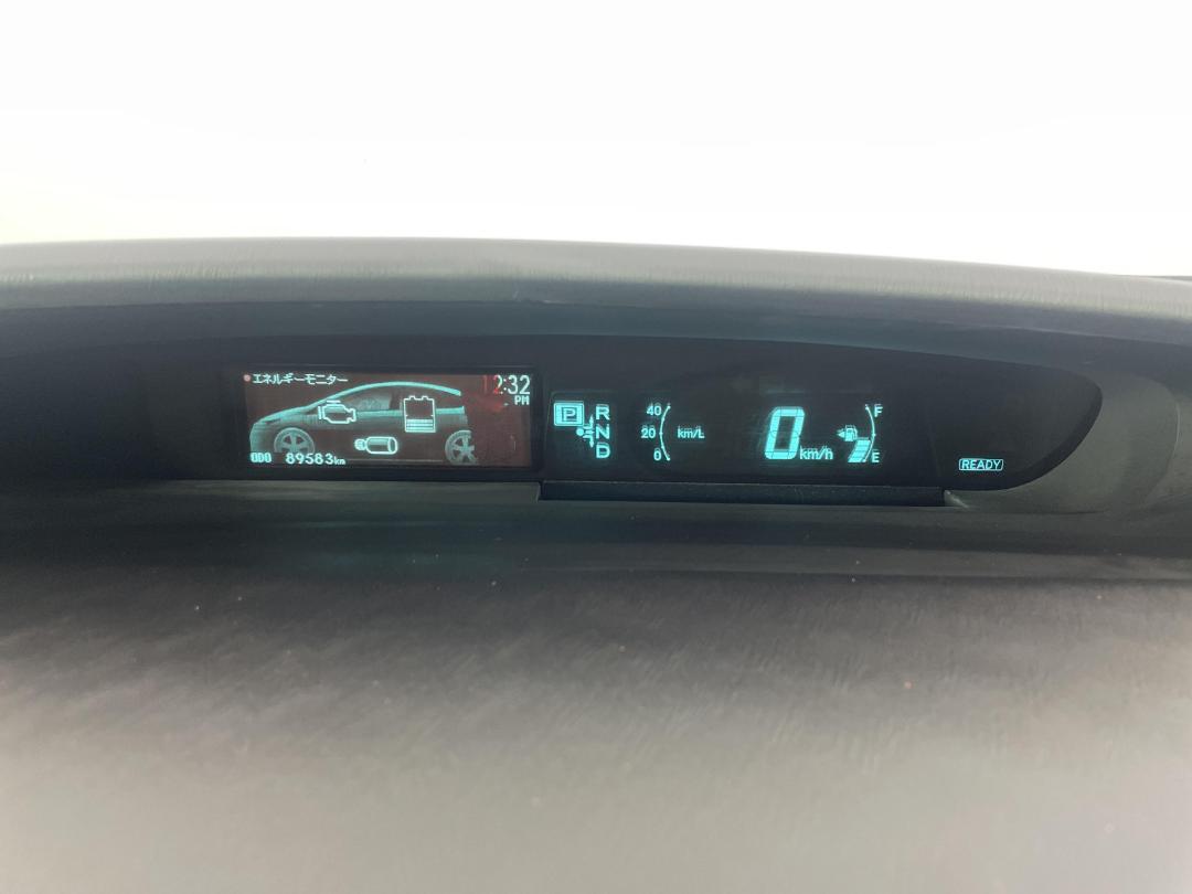 Photo '21' of Toyota Prius
