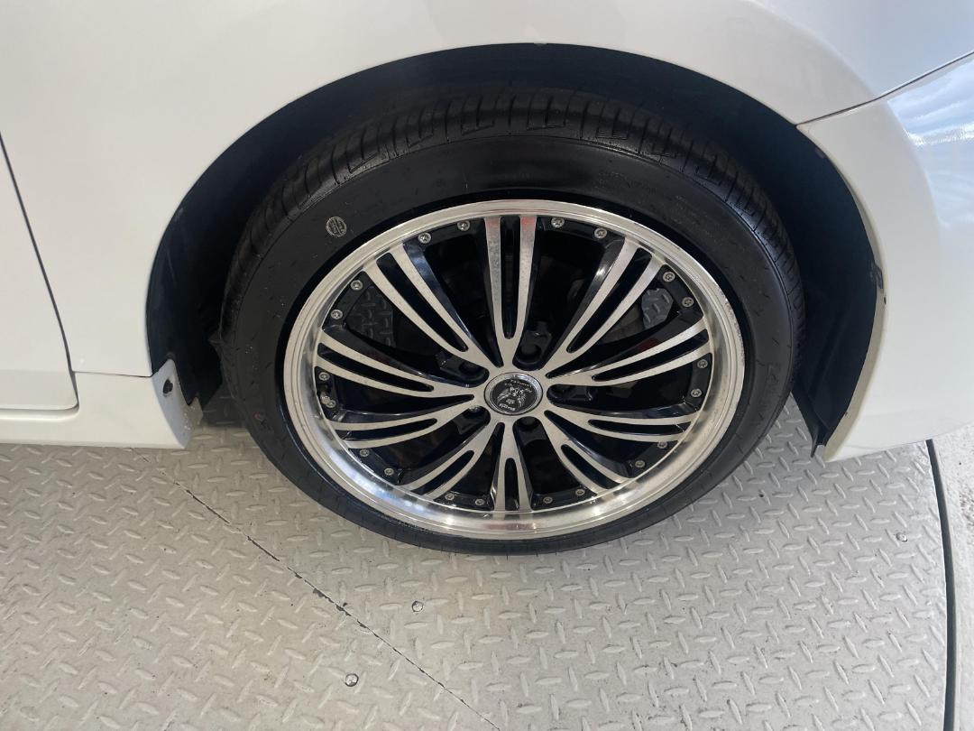 Photo '9' of Toyota Prius