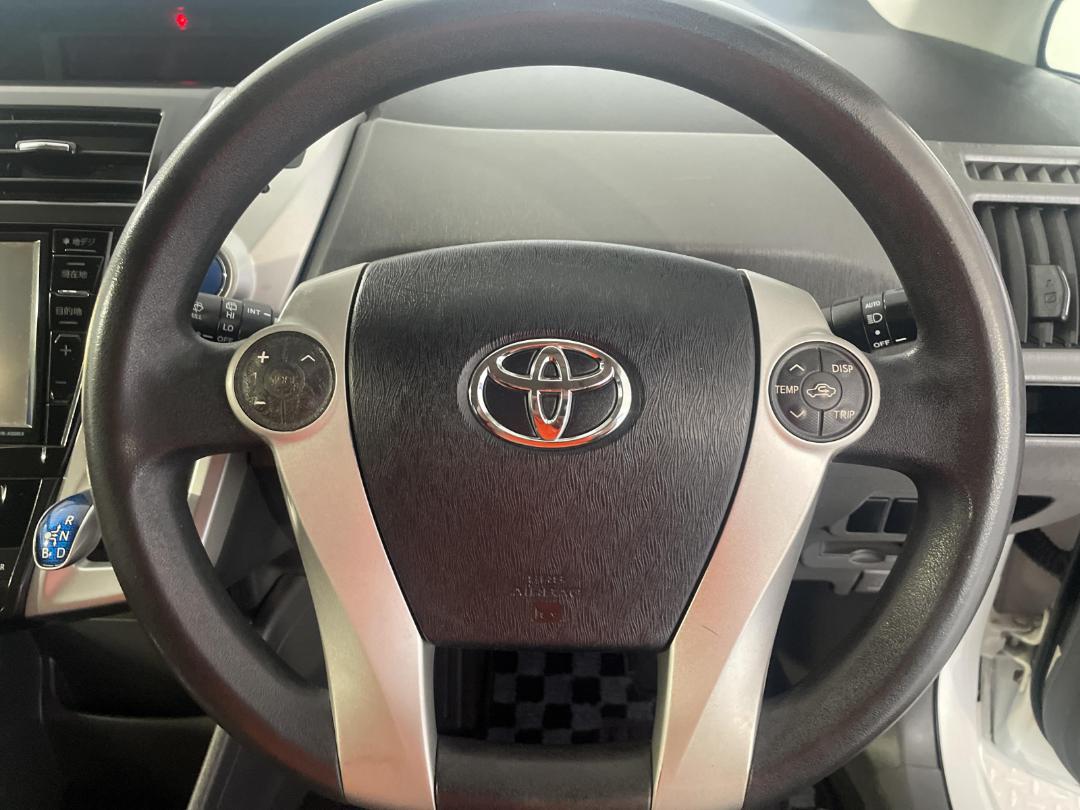 Photo '27' of Toyota Prius