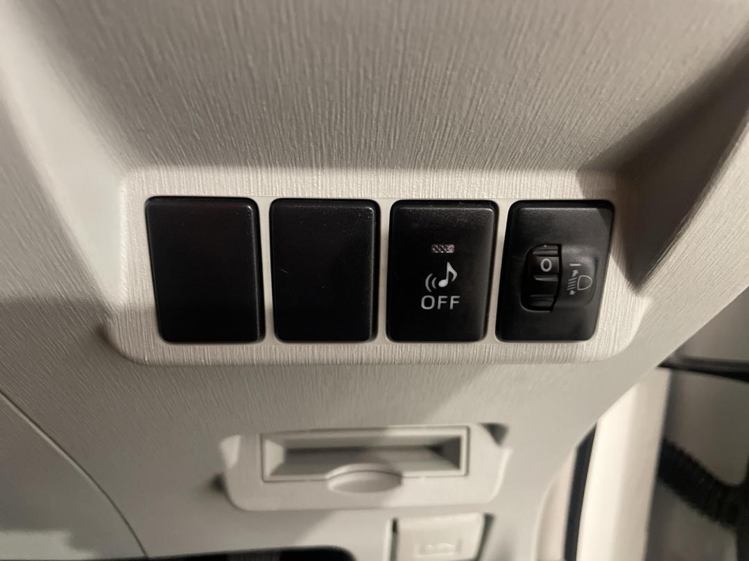 Photo '25' of Toyota Prius