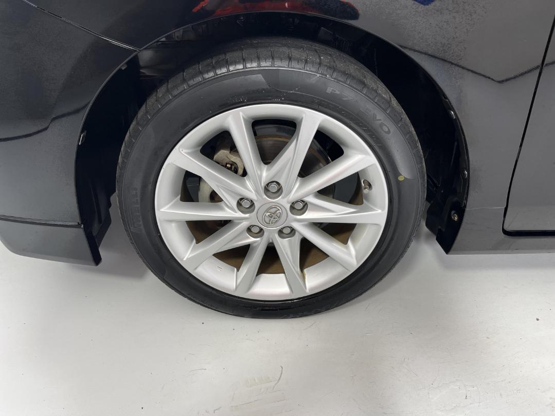 Photo '10' of Toyota Prius Photo '10' of Toyota Prius