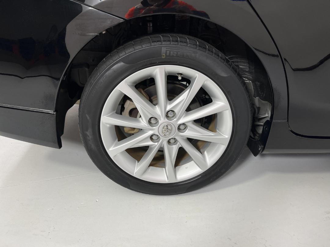 Photo '12' of Toyota Prius Photo '12' of Toyota Prius