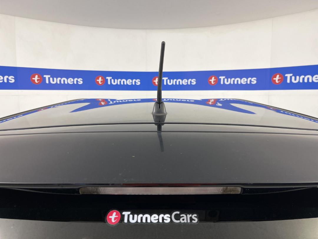 Photo '27' of Toyota Prius Photo '27' of Toyota Prius