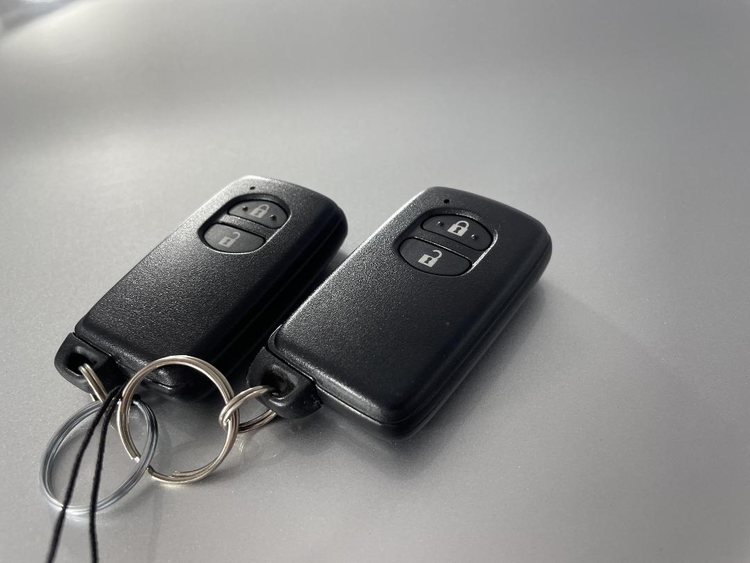 Photo '22' of Toyota Prius