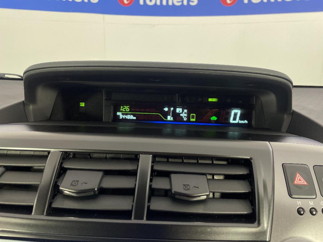 Photo '21' of Toyota Prius