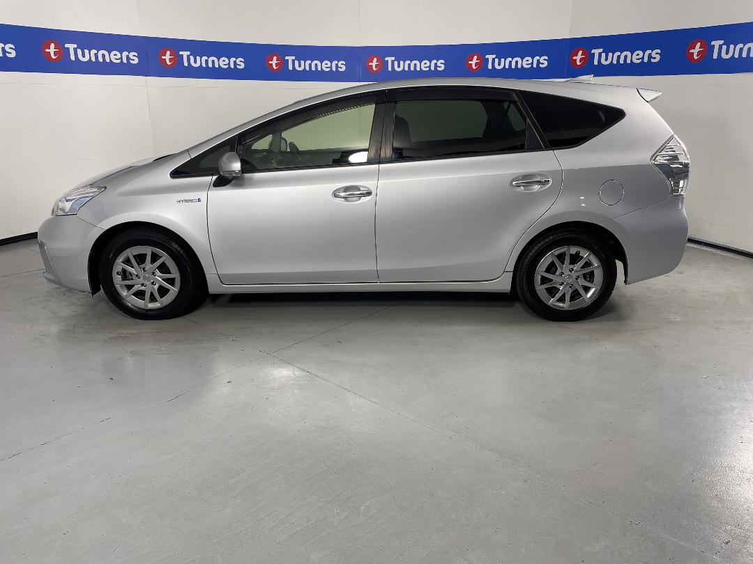 Photo '24' of Toyota Prius