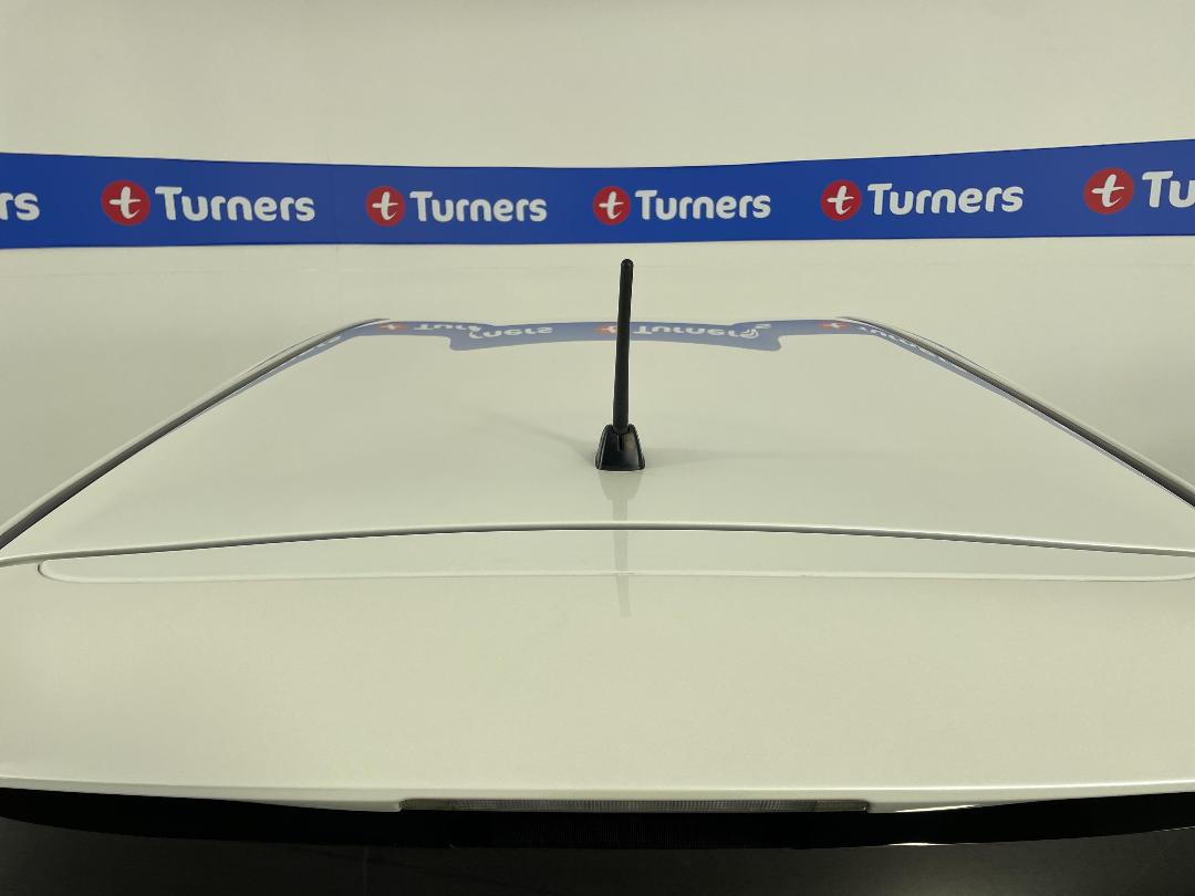 Photo '30' of Toyota Prius