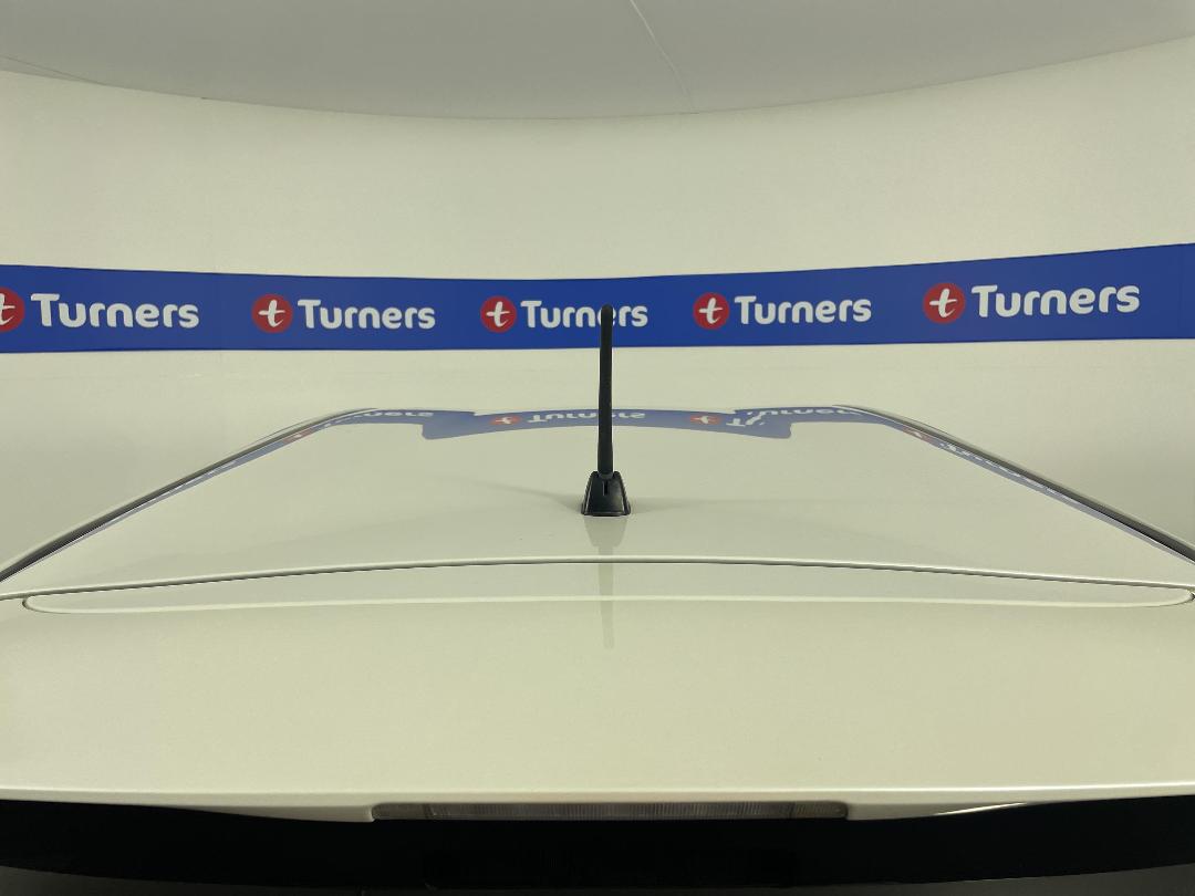 Photo '29' of Toyota Prius