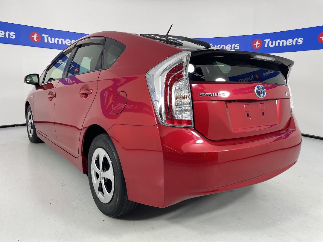 Photo '5' of Toyota Prius Photo '5' of Toyota Prius