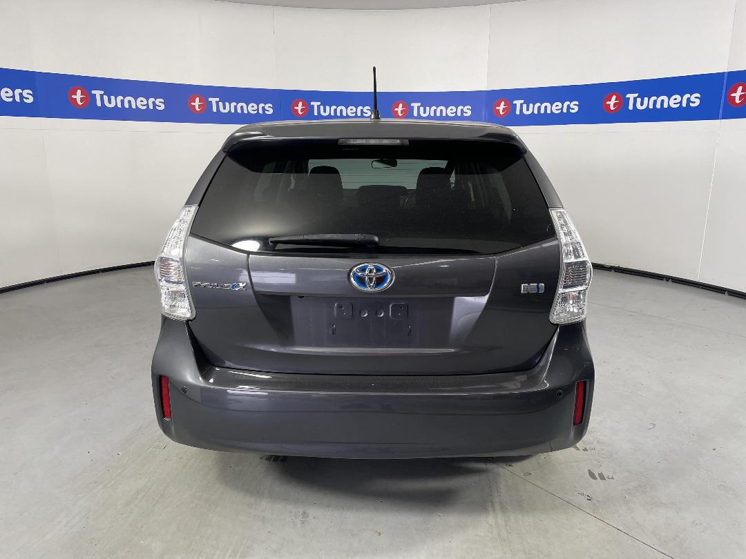 Photo '6' of Toyota Prius