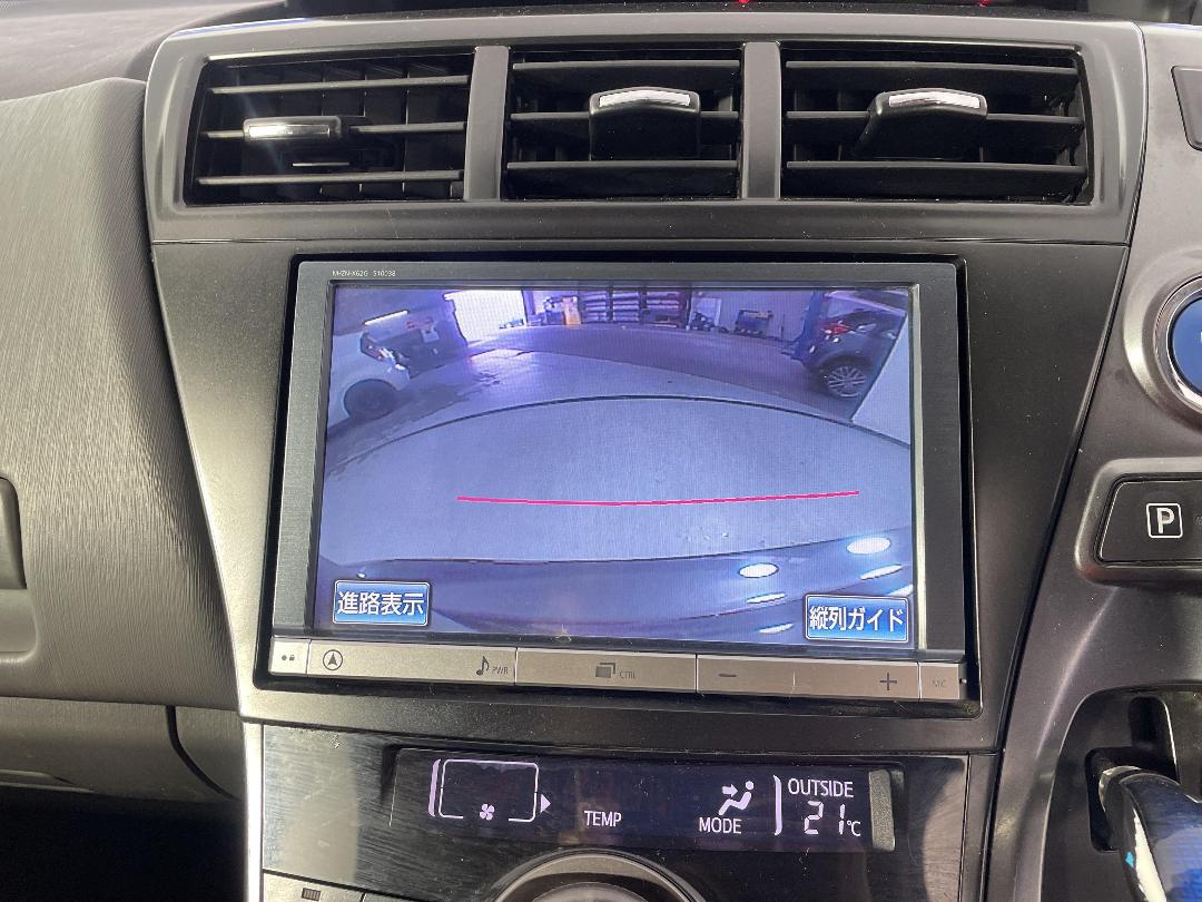 Photo '27' of Toyota Prius