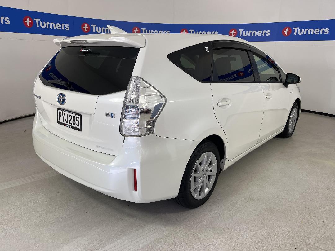 Photo '7' of Toyota Prius