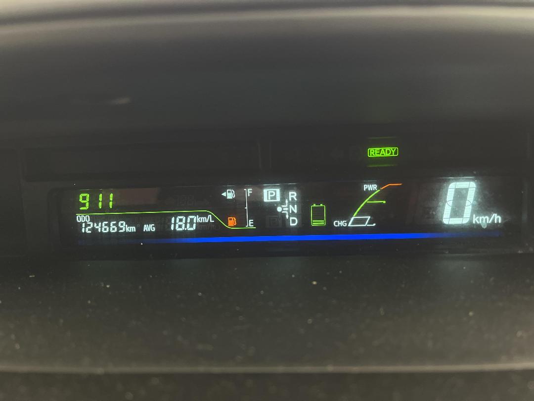 Photo '21' of Toyota Prius