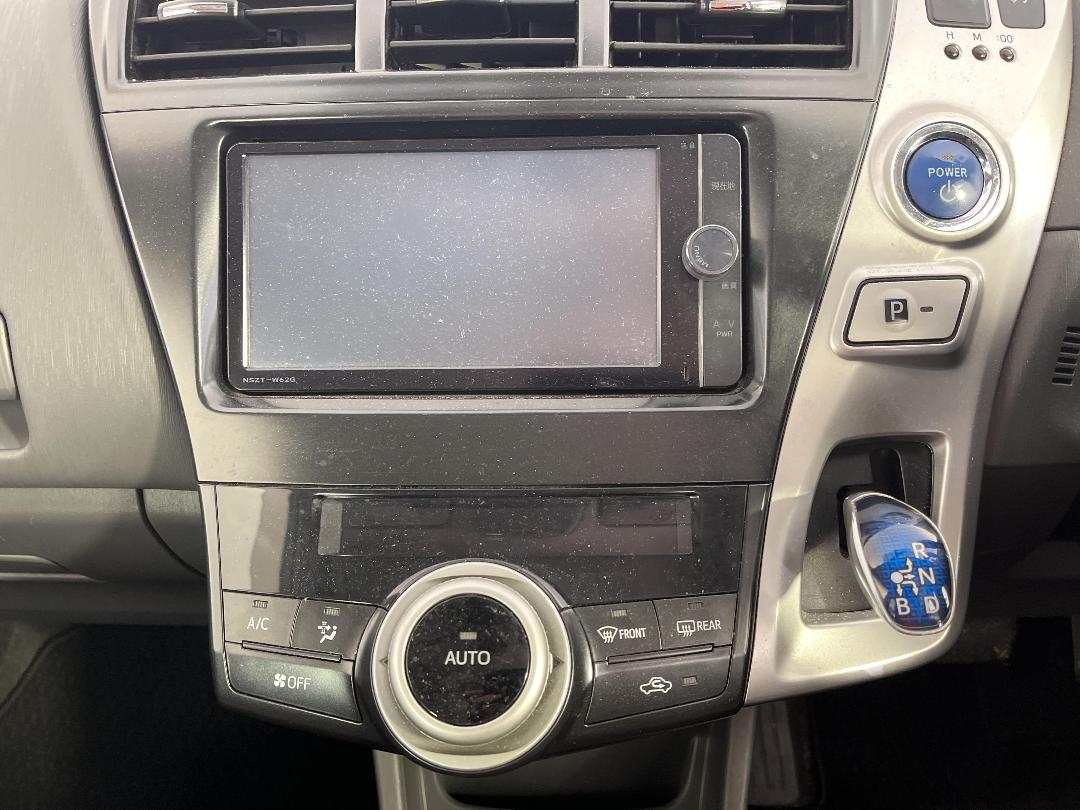 Photo '18' of Toyota Prius