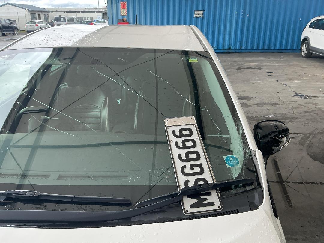 Photo '17' of Toyota Prius Hybrd Photo '17' of Toyota Prius Hybrd