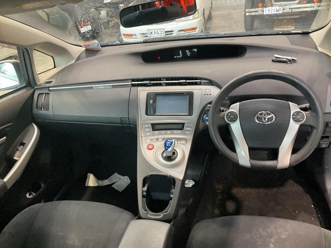 Photo '9' of Toyota Prius Hybrid Photo '9' of Toyota Prius Hybrid