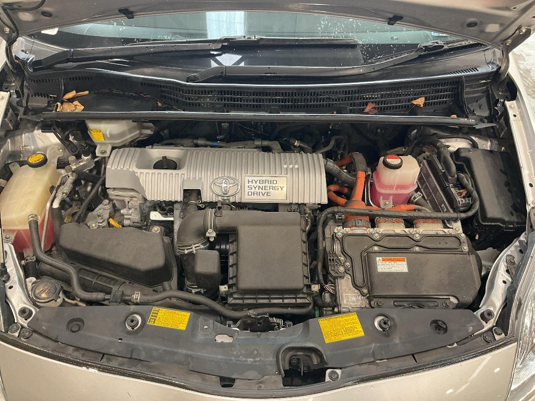 Photo '11' of Toyota Prius Hybrid Photo '11' of Toyota Prius Hybrid