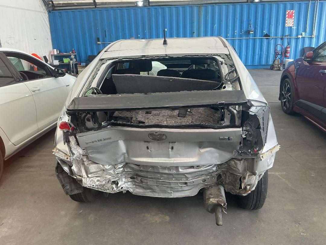 Photo '17' of Toyota Prius