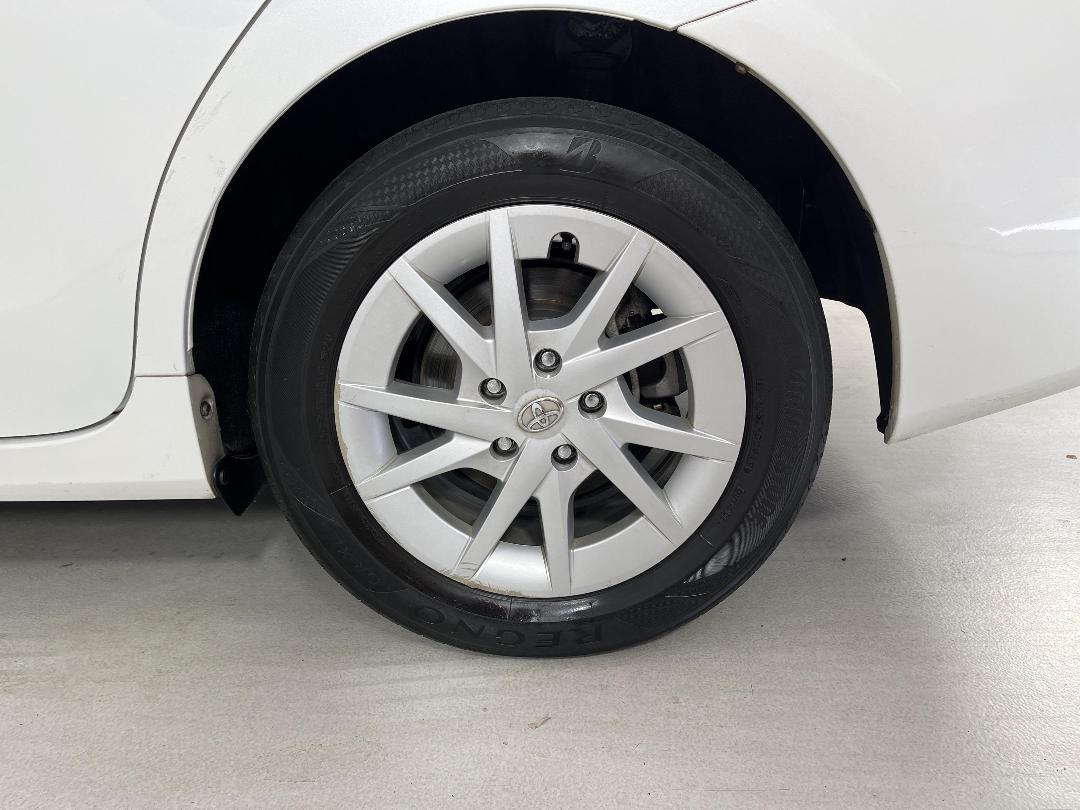 Photo '11' of Toyota Prius Photo '11' of Toyota Prius