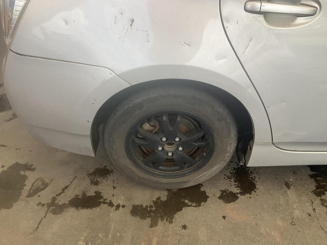 Photo '16' of Toyota Prius