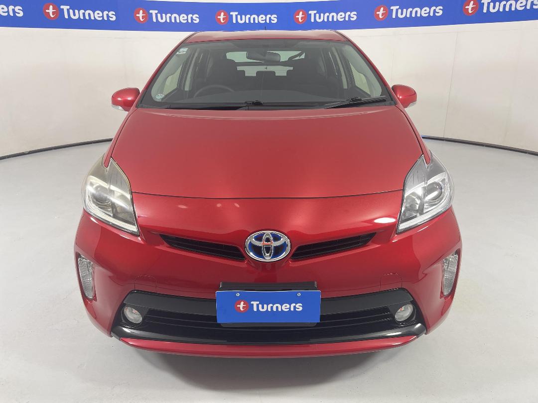 Photo '2' of Toyota Prius