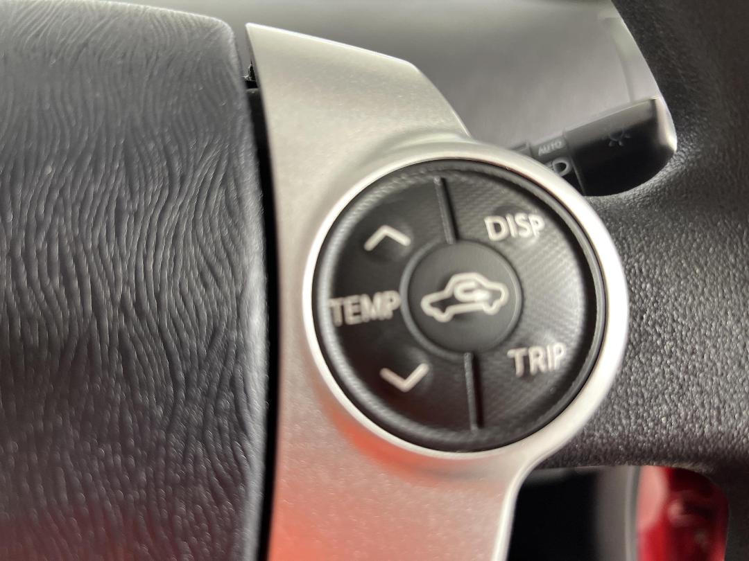 Photo '25' of Toyota Prius