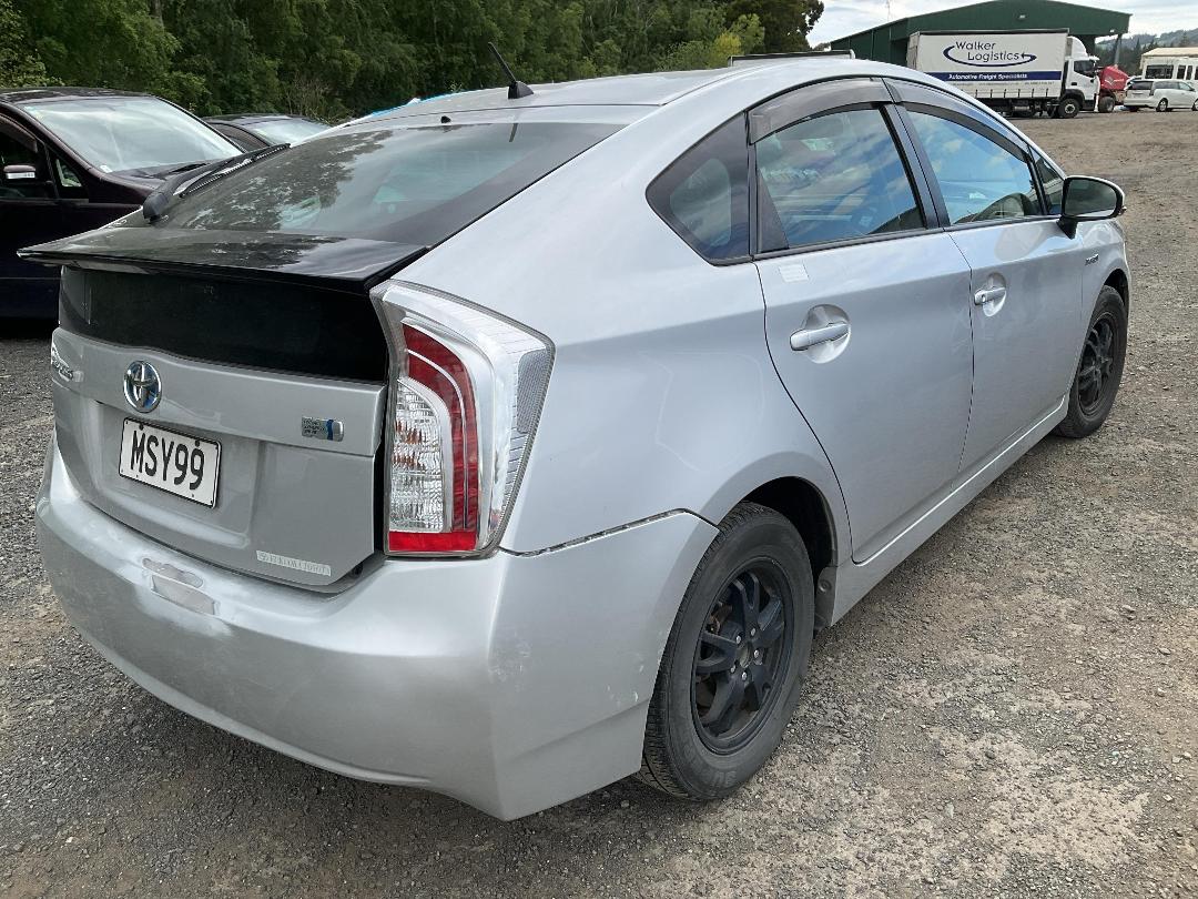 Photo '2' of Toyota Prius