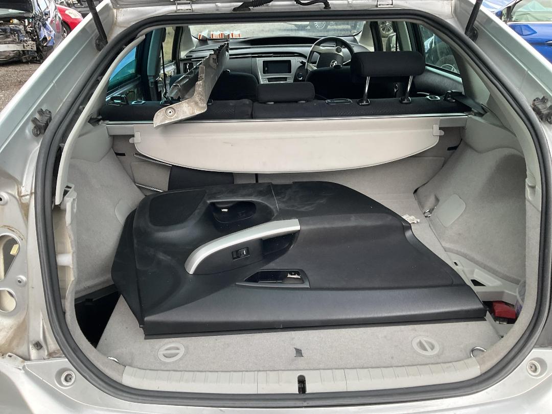 Photo '15' of Toyota Prius