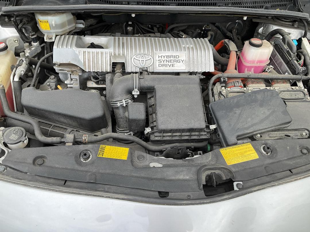 Photo '16' of Toyota Prius