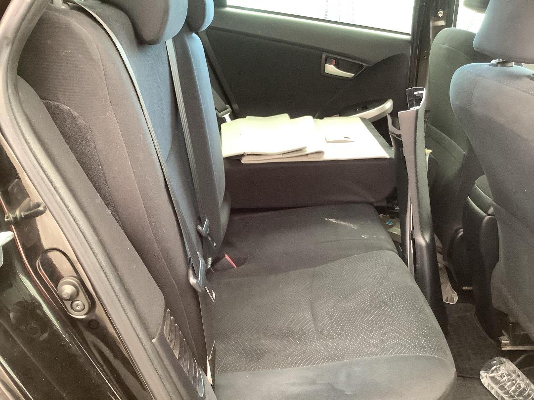 Photo '10' of Toyota Prius Photo '10' of Toyota Prius