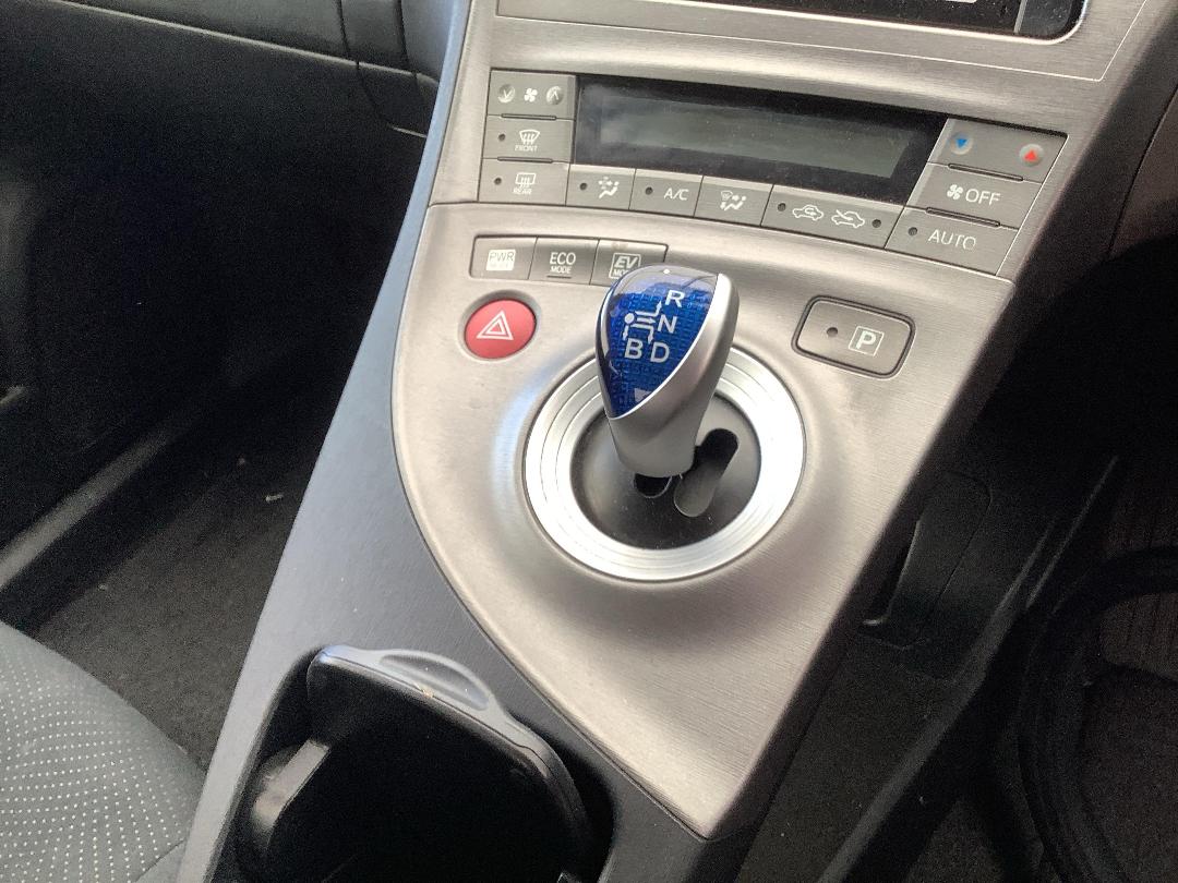 Photo '20' of Toyota Prius Photo '20' of Toyota Prius