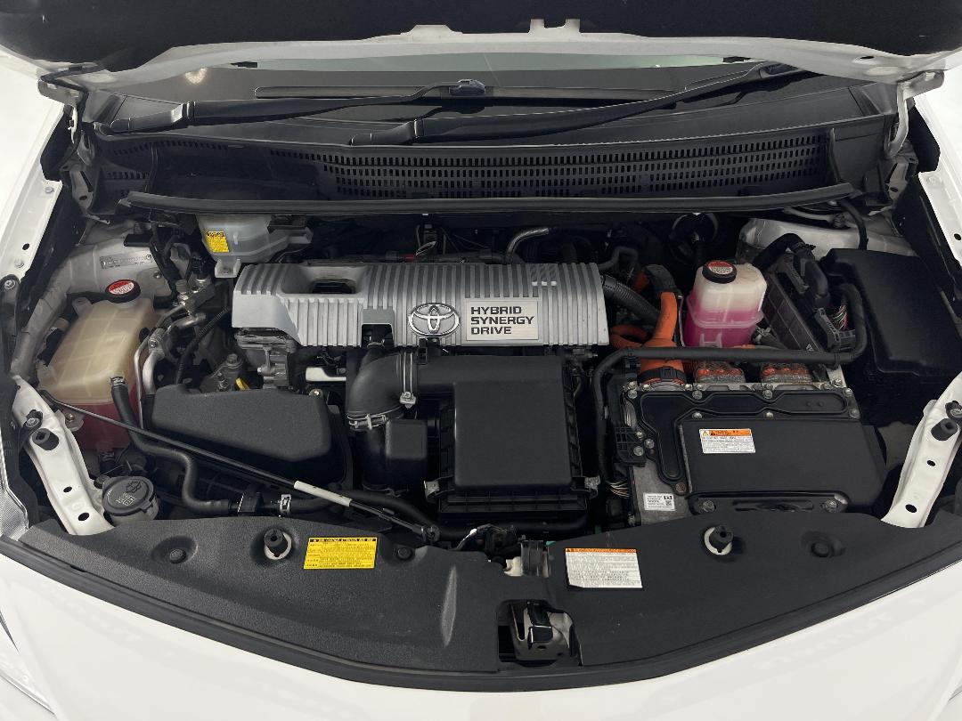 Photo '13' of Toyota Prius Photo '13' of Toyota Prius