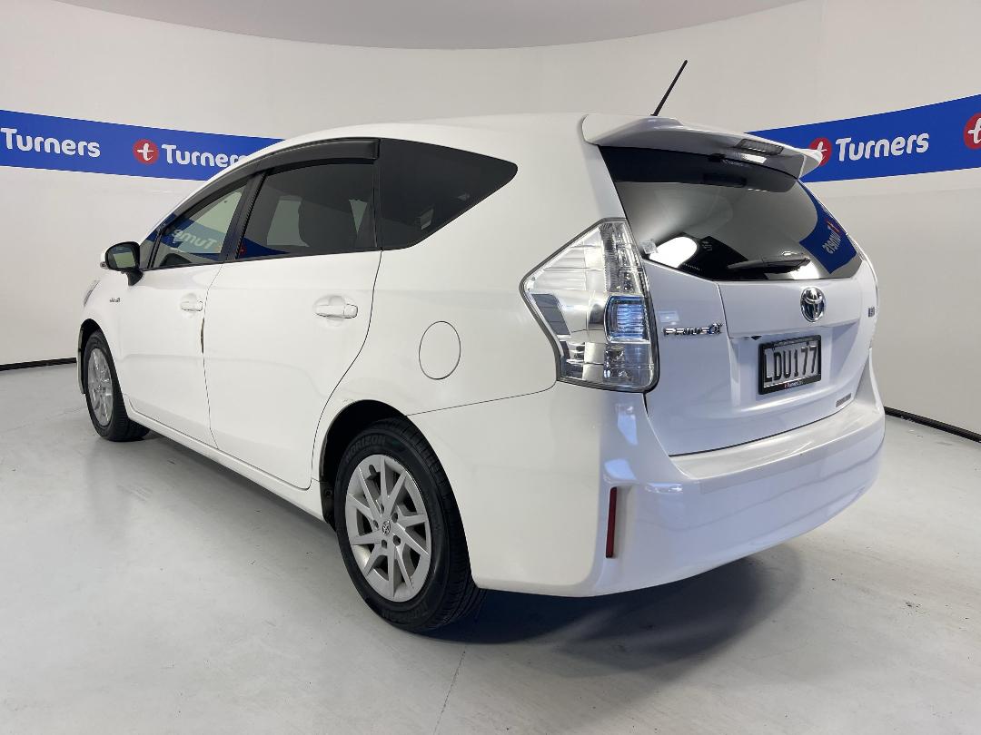 Photo '5' of Toyota Prius Photo '5' of Toyota Prius