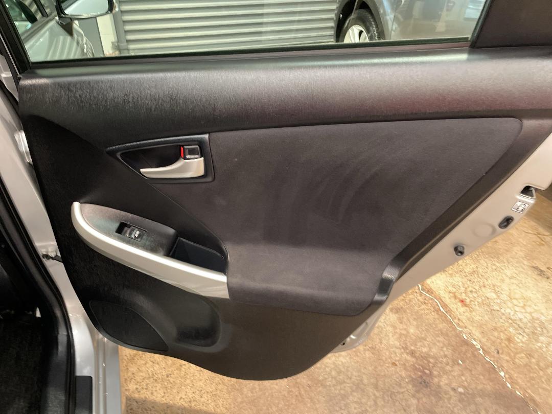 Photo '19' of Toyota Prius