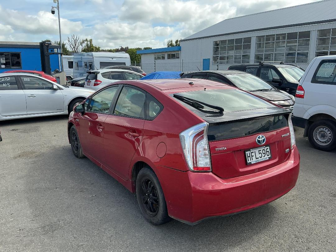 Photo '4' of Toyota Prius