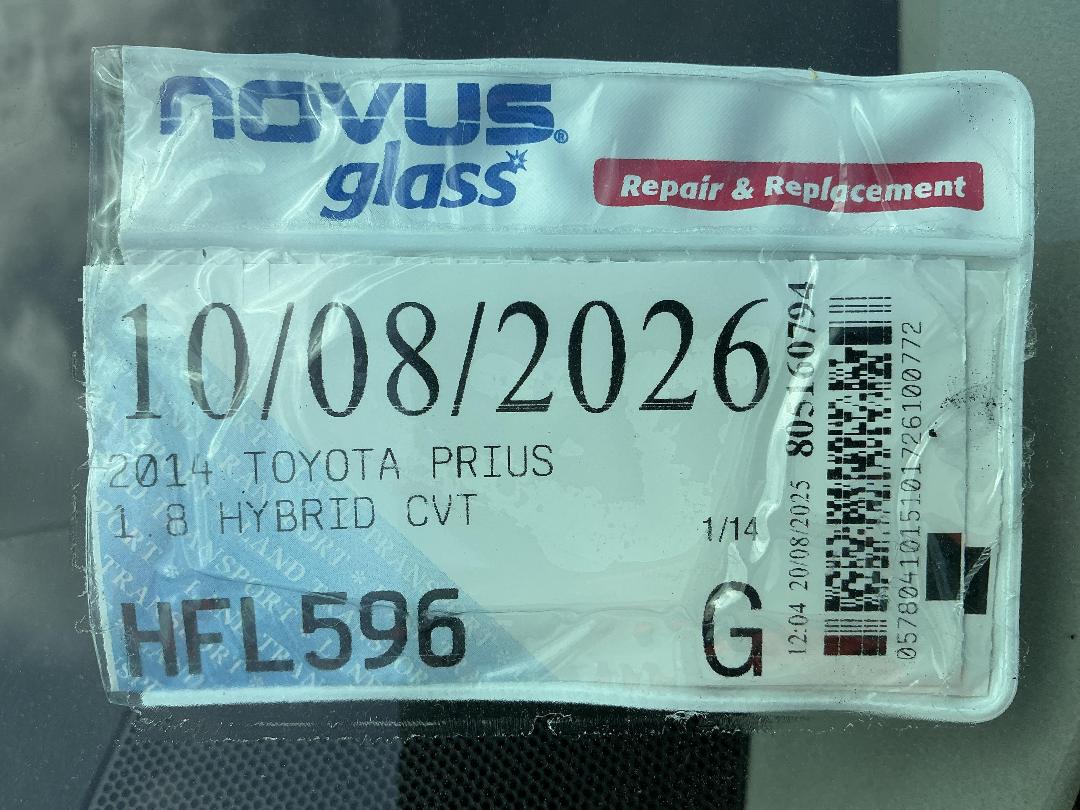 Photo '17' of Toyota Prius