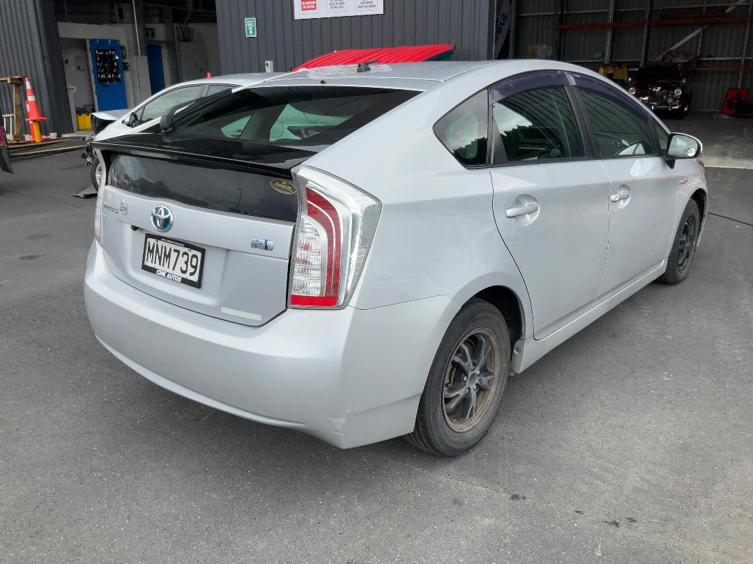 Photo '7' of Toyota Prius Hyrbid Photo '7' of Toyota Prius Hyrbid