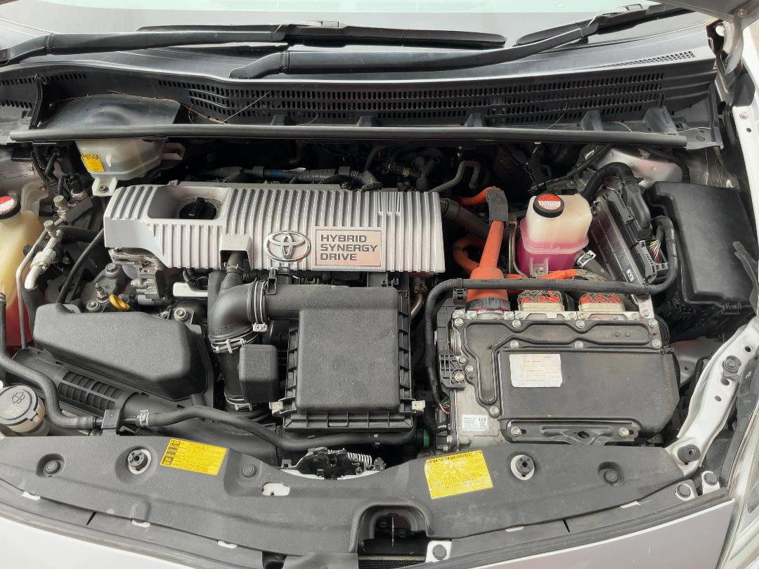 Photo '13' of Toyota Prius Hyrbid Photo '13' of Toyota Prius Hyrbid